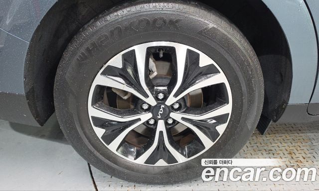 Kia Carnival (IV) Diesel 9-Seater Prestige 2023 — фото 5
