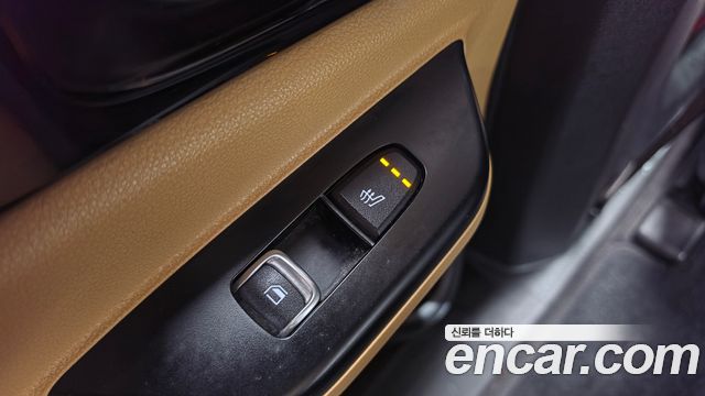 Kia Carnival (IV) Diesel 9-Seater Prestige 2023 — фото 17