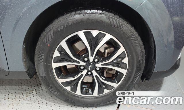 Kia Carnival (IV) Diesel 9-Seater Prestige 2023 — фото 21