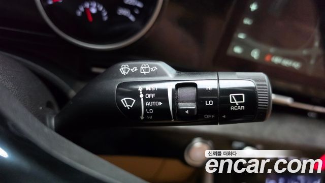 Kia Carnival (IV) Diesel 9-Seater Prestige 2023 — фото 28