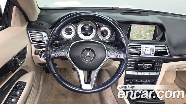 Mercedes-Benz E-Class (W212) E400 Cabriolet 2015 — фото 12