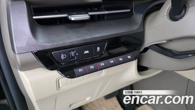 Kia Carnival (IV) Diesel 9-Seater Hi-Limousine(Special Vehicle) 2021 — фото 39