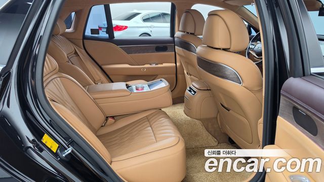 Genesis G90 (RS4) Gasoline 3.5 Turbo AWD 2025 — фото 11
