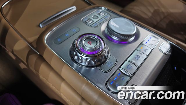 Genesis G90 (RS4) Gasoline 3.5 Turbo AWD 2023 — фото 9