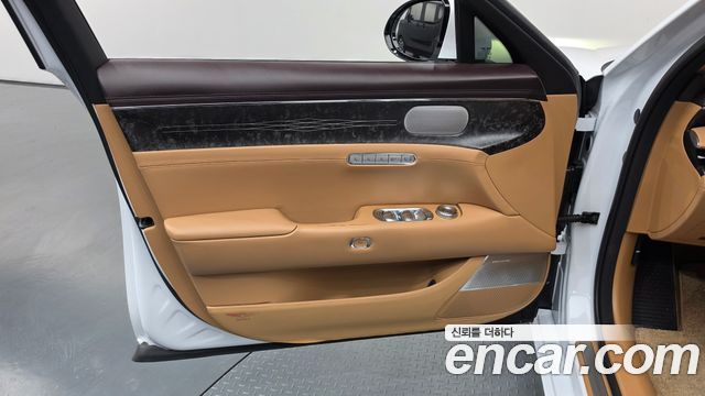 Genesis G90 (RS4) Gasoline 3.5 Turbo AWD 2023 — фото 24