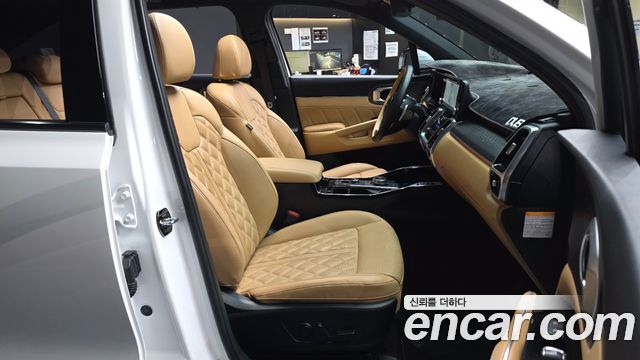 Kia Sorento (IV) HEV 1.6 2WD Signature 2023 — фото 11