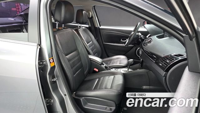Renault Korea SM3 Neo RE 2016 — фото 11