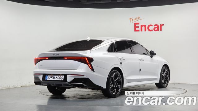 Kia K5 (III) 2.0 Noblesse 2025 — фото 2