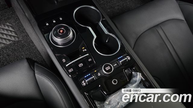 Kia K5 (III) 2.0 Noblesse 2025 — фото 9