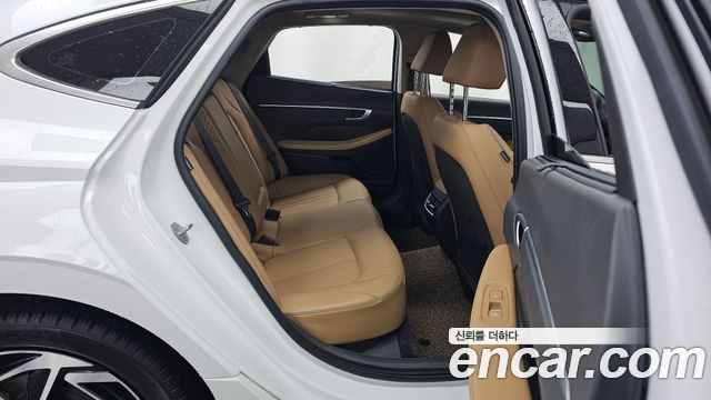 Hyundai Sonata The Edge (DN8) 1.6 Turbo Inspiration 2024 — фото 12