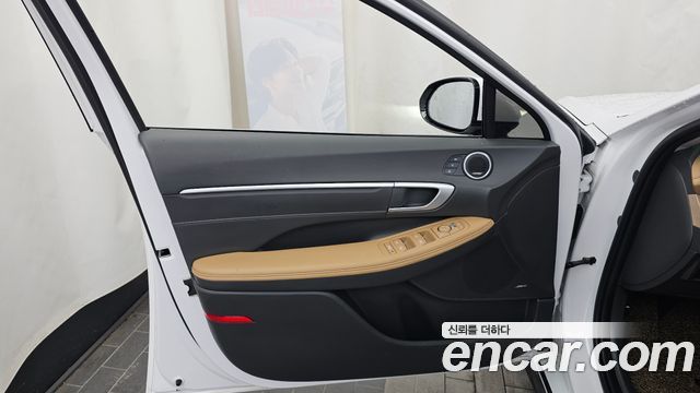 Hyundai Sonata The Edge (DN8) 1.6 Turbo Inspiration 2024 — фото 24