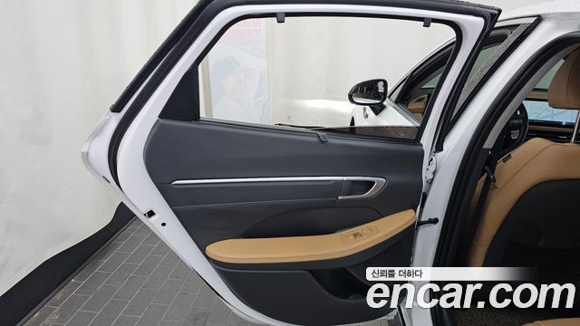 Hyundai Sonata The Edge (DN8) 1.6 Turbo Inspiration 2024 — фото 25