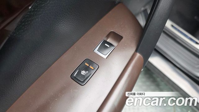 Hyundai Grandeur (HG) HG220 Diesel Premium 2016 — фото 18