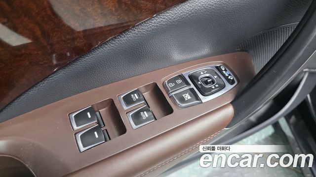 Hyundai Grandeur (HG) HG220 Diesel Premium 2016 — фото 19