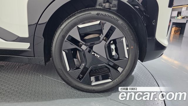 Kia EV3 Long Range 2WD GT Line 2026 — фото 21