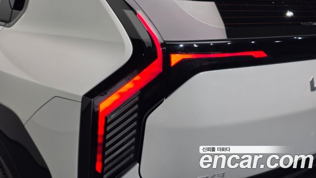 Kia EV3 Long Range 2WD GT Line 2026 — фото 23