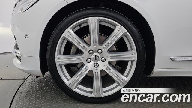 Volvo S90 D5 AWD Inscription 2019 — фото 5