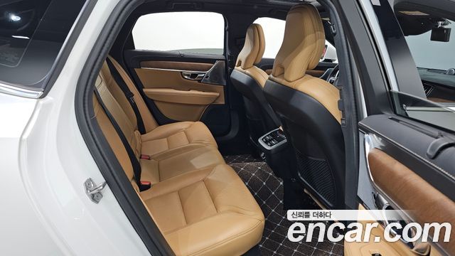 Volvo S90 D5 AWD Inscription 2019 — фото 12