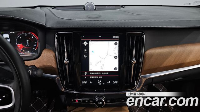 Volvo S90 D5 AWD Inscription 2019 — фото 14