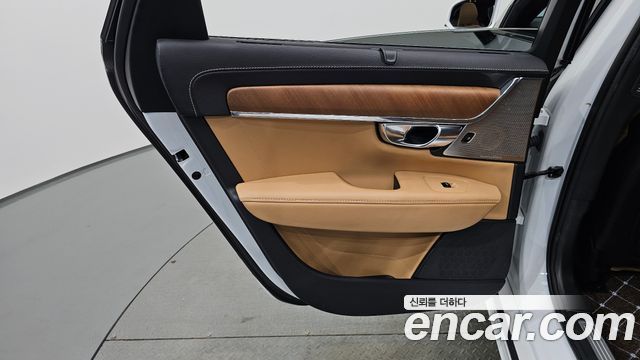 Volvo S90 D5 AWD Inscription 2019 — фото 25