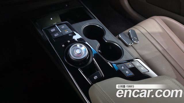 Kia K8 Hybrid Noblesse 2023 — фото 9