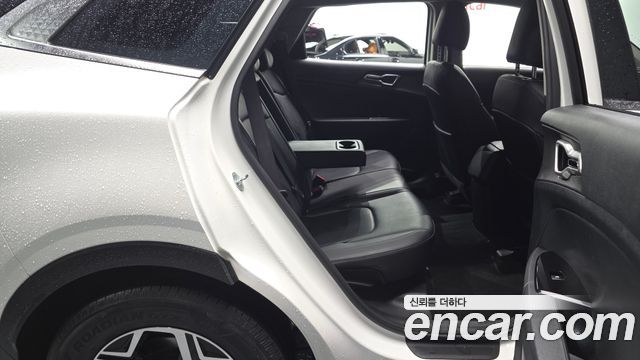 Kia Sportage (V) Gasoline 1.6 Turbo 2WD Trendy 2022 — фото 11