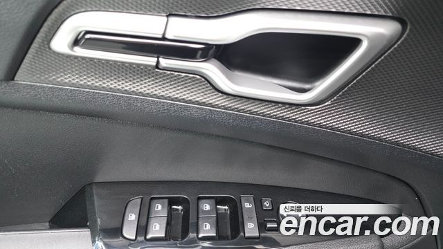 Kia Sportage (V) Gasoline 1.6 Turbo 2WD Trendy 2022 — фото 30
