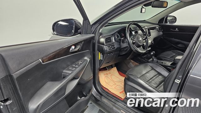 Kia Sorento Diesel 2.0 2WD Noblesse Special 2017 — фото 10