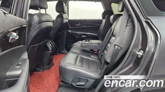 Kia Sorento Diesel 2.0 2WD Noblesse Special 2017 — фото 11