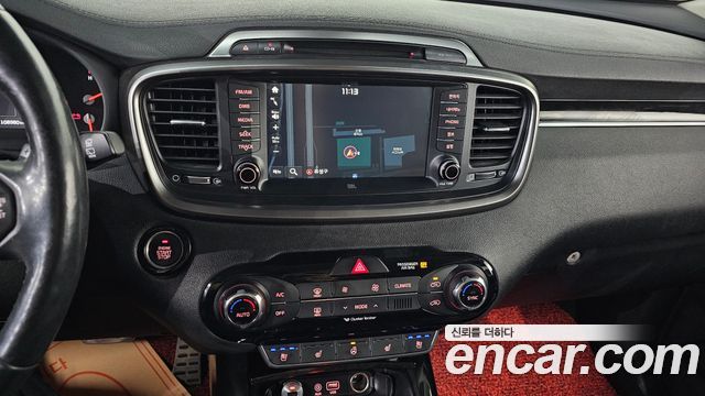 Kia Sorento Diesel 2.0 2WD Noblesse Special 2017 — фото 13