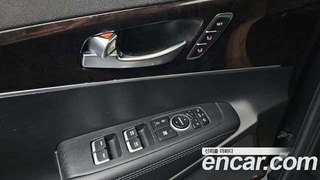 Kia Sorento Diesel 2.0 2WD Noblesse Special 2017 — фото 19