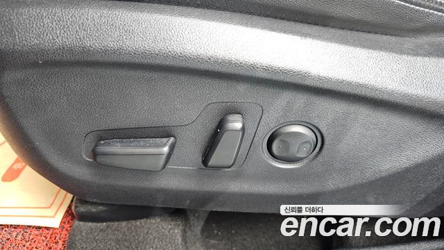 Kia Sorento Diesel 2.0 2WD Noblesse Special 2017 — фото 27
