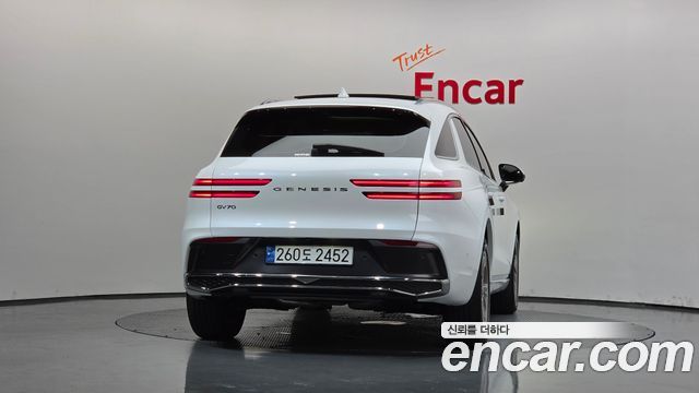Genesis GV70 2.5T Gasoline 2WD 2025 — фото 4