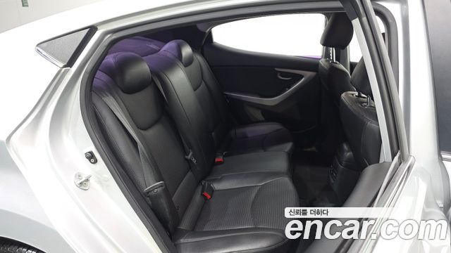 Hyundai Avante 1.6 VGT Modern Standard 2014 — фото 11
