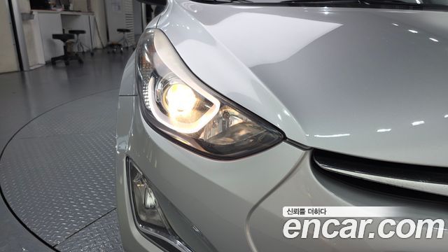 Hyundai Avante 1.6 VGT Modern Standard 2014 — фото 22