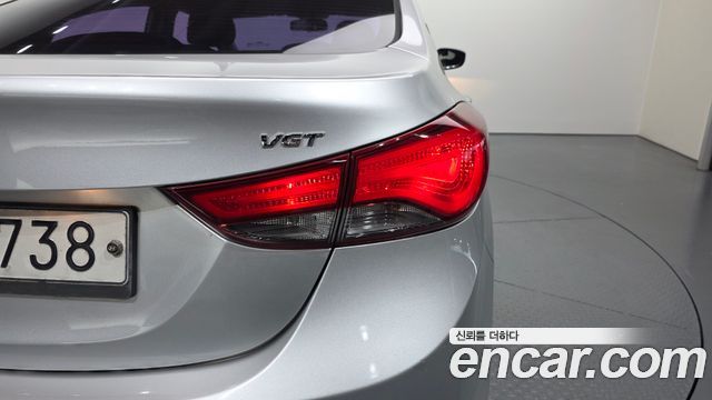 Hyundai Avante 1.6 VGT Modern Standard 2014 — фото 23