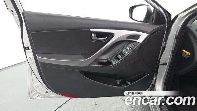 Hyundai Avante 1.6 VGT Modern Standard 2014 — фото 24