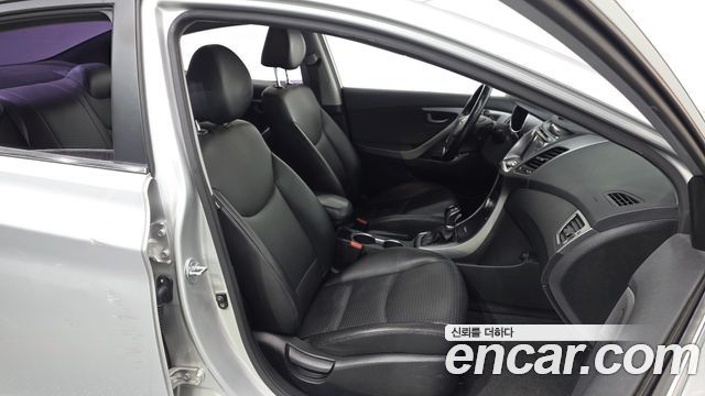 Hyundai Avante 1.6 VGT Modern Standard 2014 — фото 26