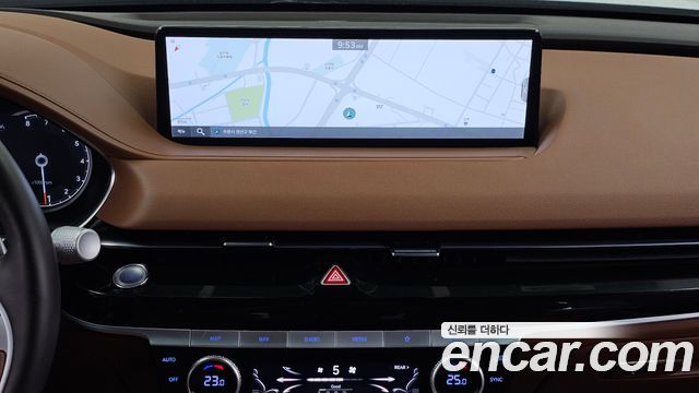 Genesis G80 (RG3) Gasoline 2.5 Turbo AWD 2022 — фото 14