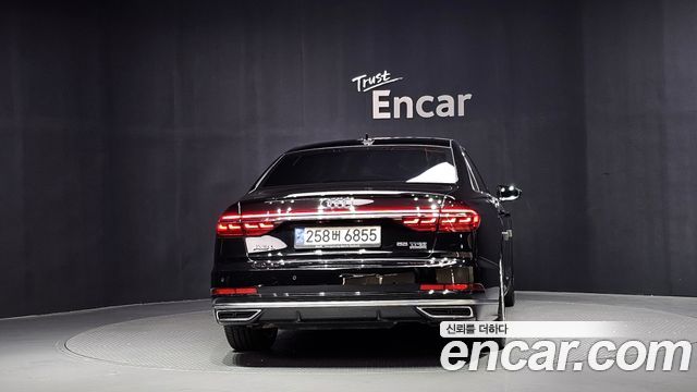 Audi A8 (D5) 55 TFSI Quattro LWB 2021 — фото 4