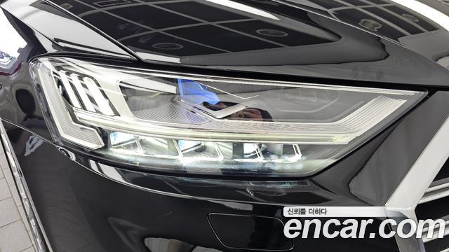 Audi A8 (D5) 55 TFSI Quattro LWB 2021 — фото 22