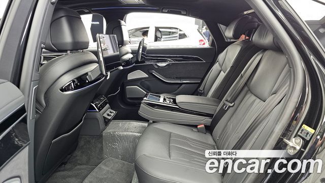 Audi A8 (D5) 55 TFSI Quattro LWB 2021 — фото 26
