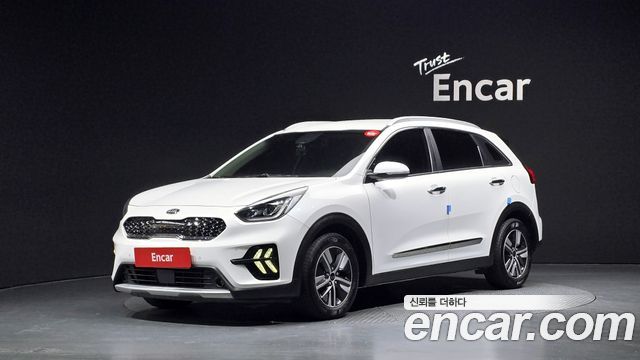 Kia Niro 1.6 HEV Noblesse Special 2020 — фото 1