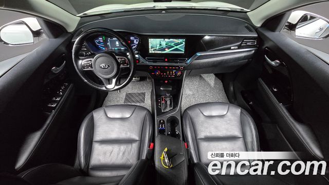 Kia Niro 1.6 HEV Noblesse Special 2020 — фото 7