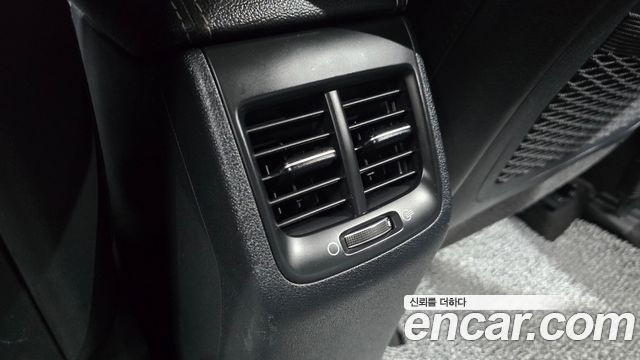 Kia Niro 1.6 HEV Noblesse Special 2020 — фото 35