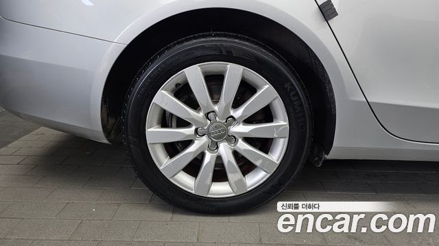 Audi A4 2.0 TDI B8 2014 — фото 5