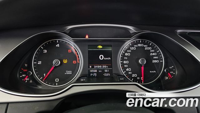 Audi A4 2.0 TDI B8 2014 — фото 8