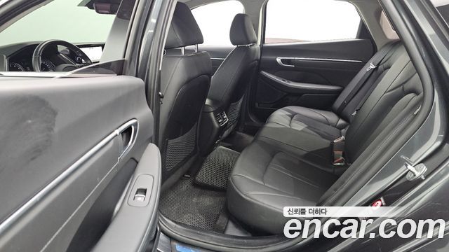 Hyundai Sonata (DN8) 2.0 Premium Plus 2022 — фото 12