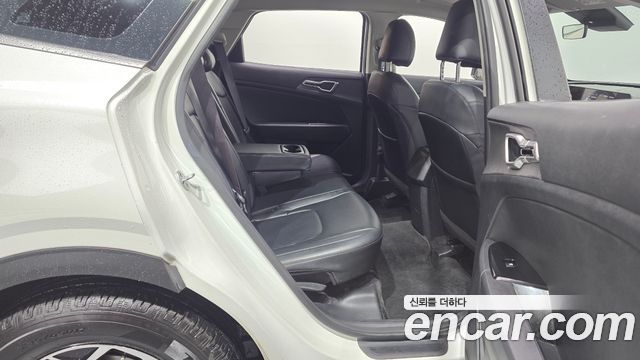 Kia Sportage (V) Gasoline 1.6 Turbo 2WD Trendy 2022 — фото 12