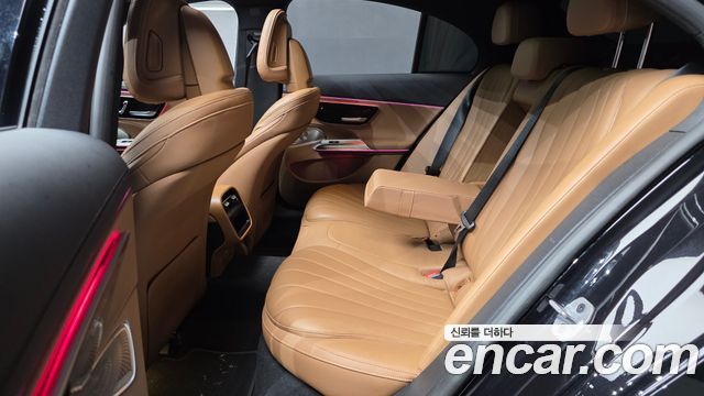 Mercedes-Benz E-Class (W214) E300 4MATIC Exclusive 2024 — фото 16